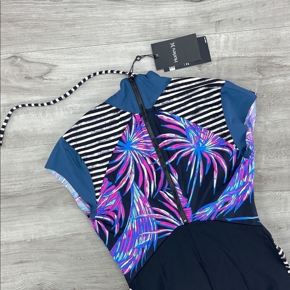 ☀️HURLEY☀️ QUICK DRY KOKO SURF BODY SUIT - Picture 10 of 13